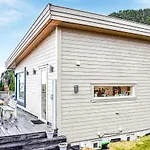 Holiday home Pet Friendly In With House Sea View Fister